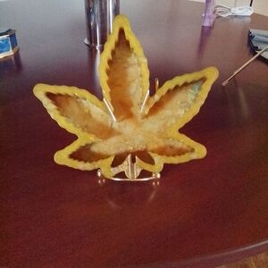 Golden Leaf Resin Art Decor